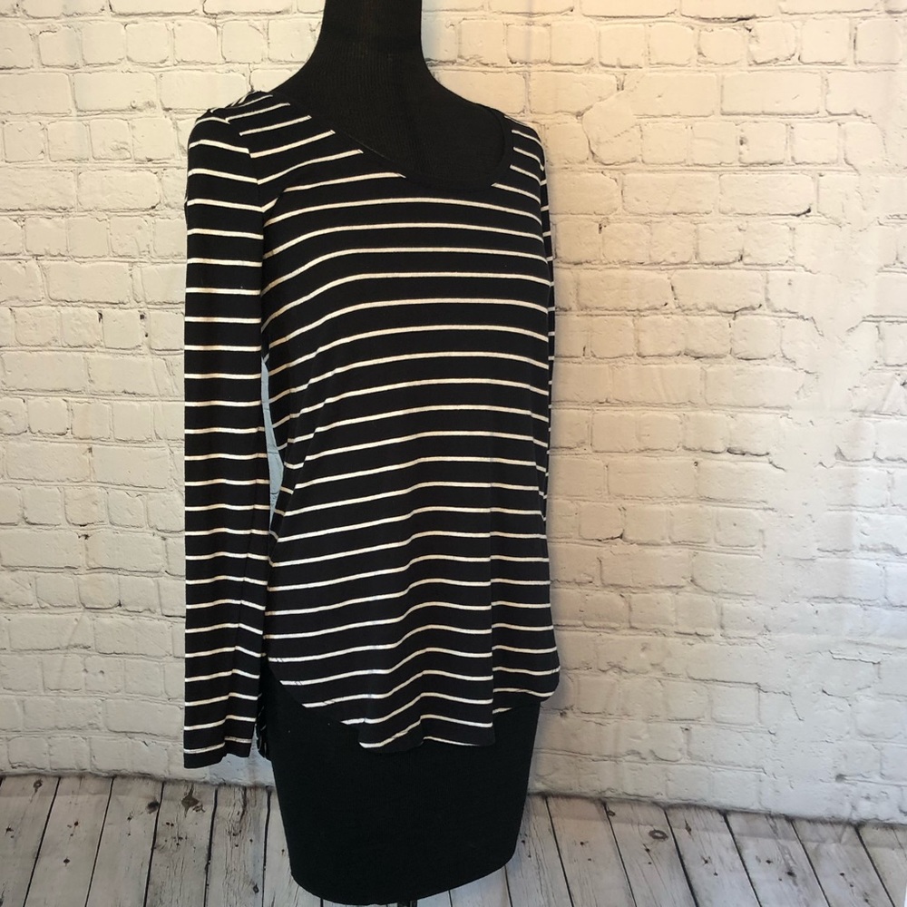 BP Black & White stripped long sleeve top